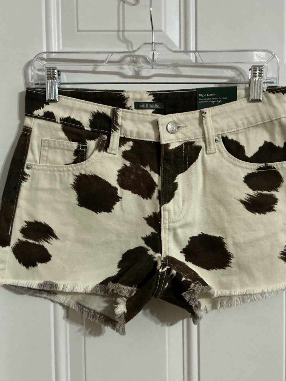 Wild Fable Cream and Brown Cowprint Denim Shorts Size 0